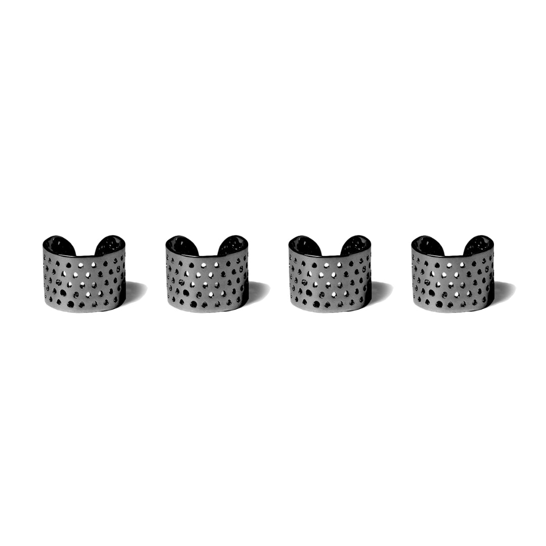 COSTUME BLACK PERFORATED RING x4