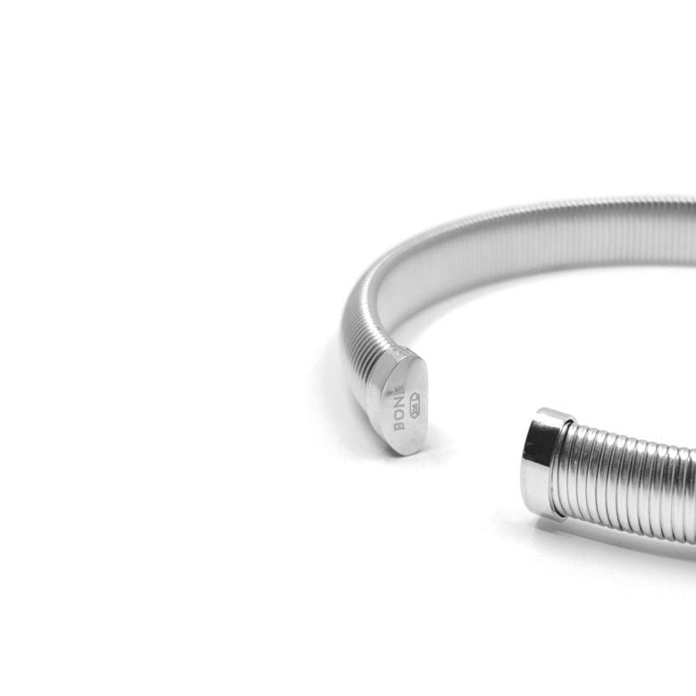 Striated Choker