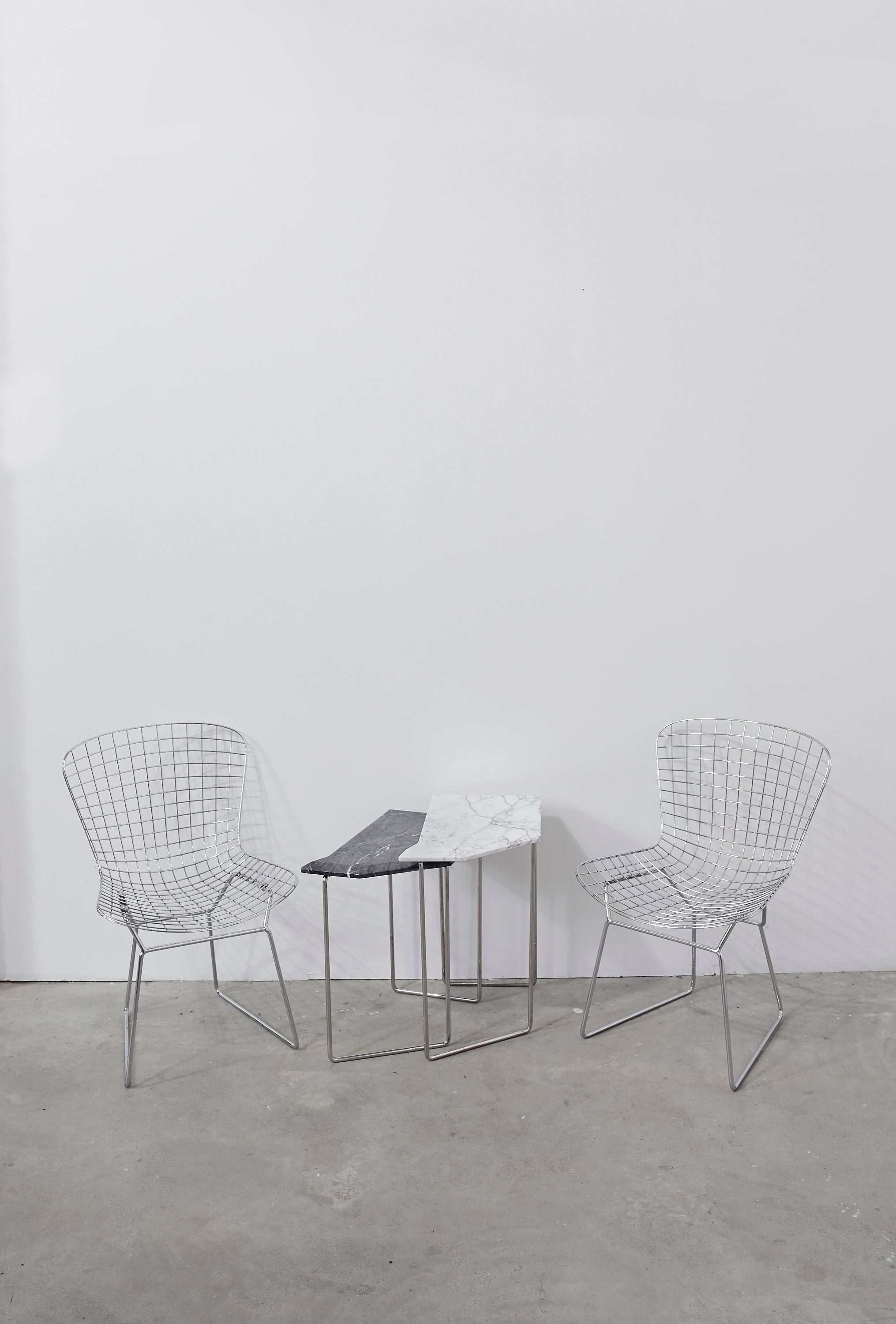 Single Blade End Table